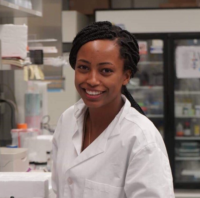 Mahelet Mamo graduates from Daniele Gilkes Lab